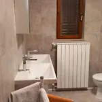 Luketovi Kostanjevica na Krasu