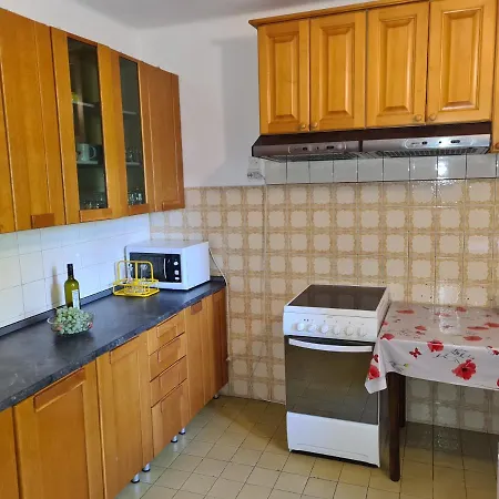 Vakantiehuis Luketovi